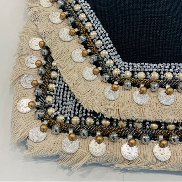 Handmade in India burlap clutch with sequins - Picture 2 of 16